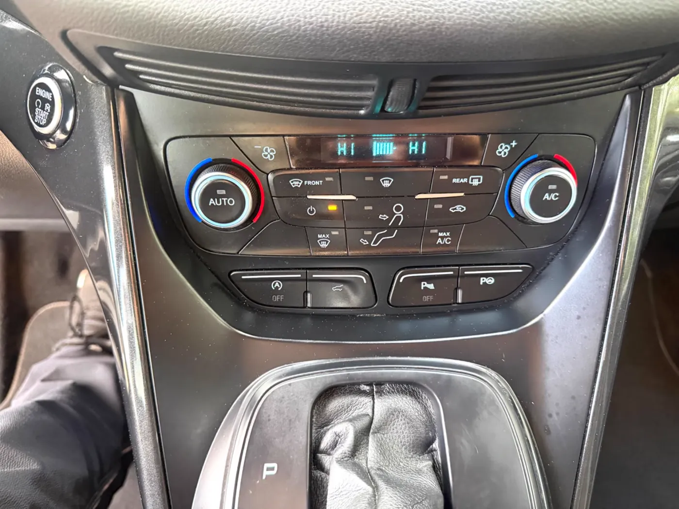Ford Kuga — Ansicht 5