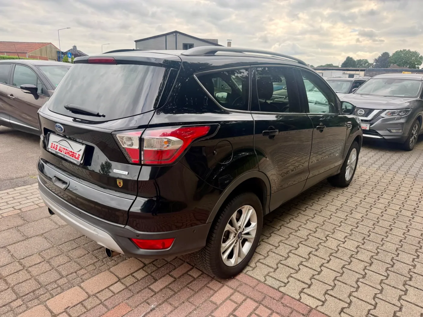 Ford Kuga — Ansicht 2