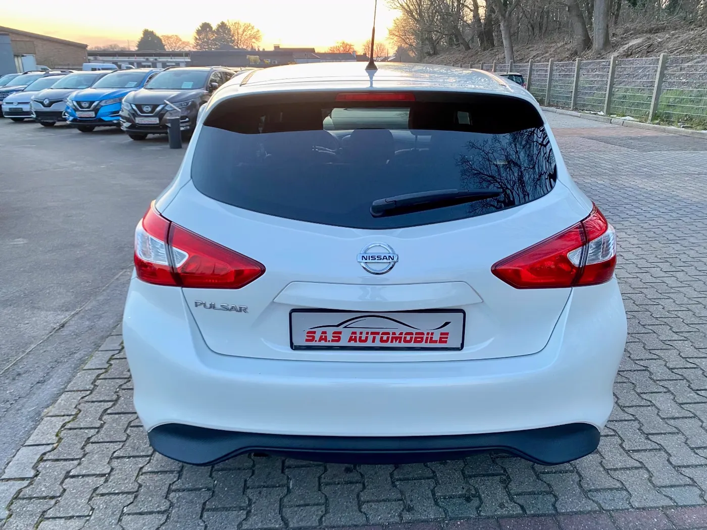 Nissan Pulsar — Ansicht 3