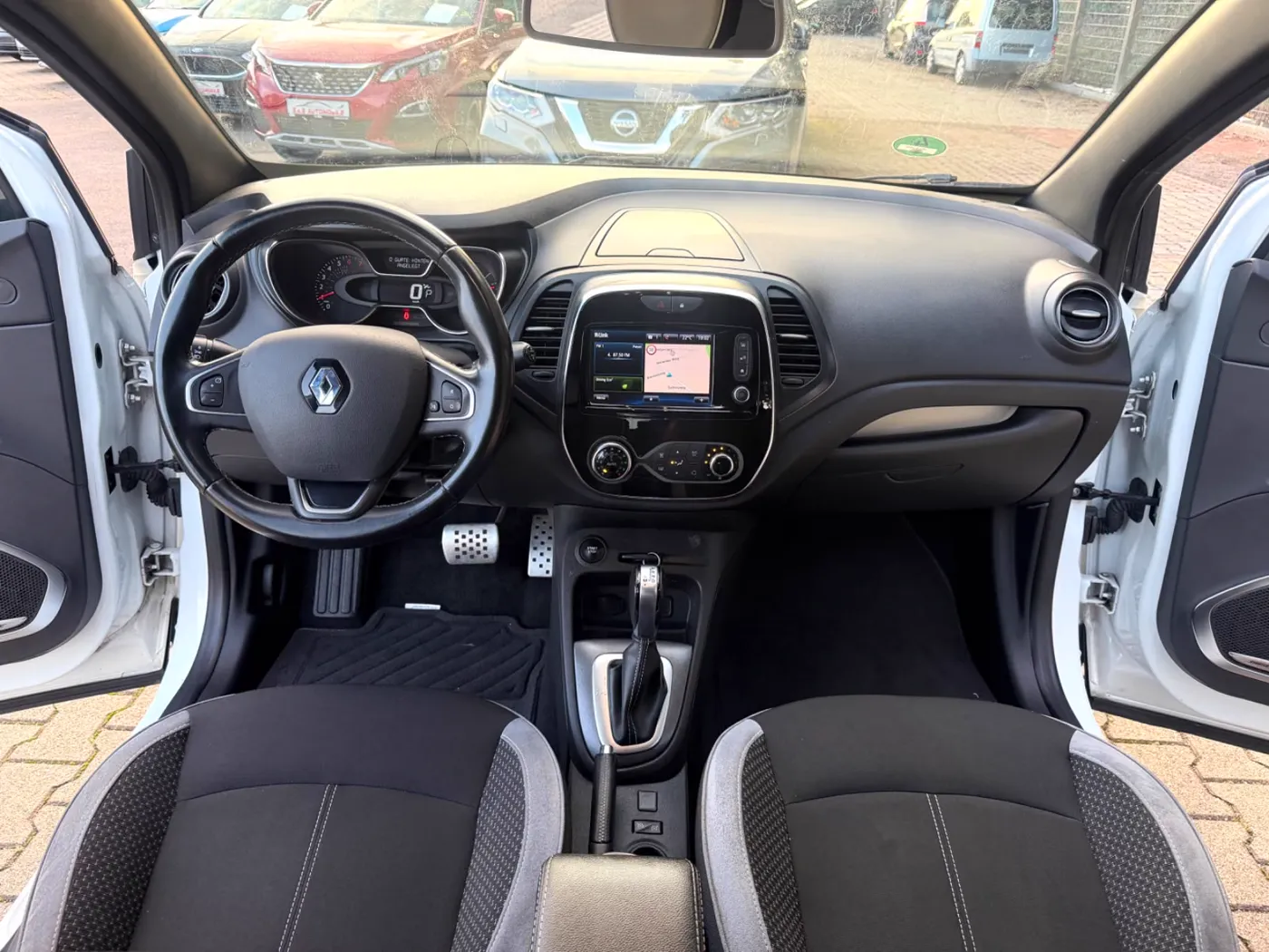 Renault Captur — Ansicht 3