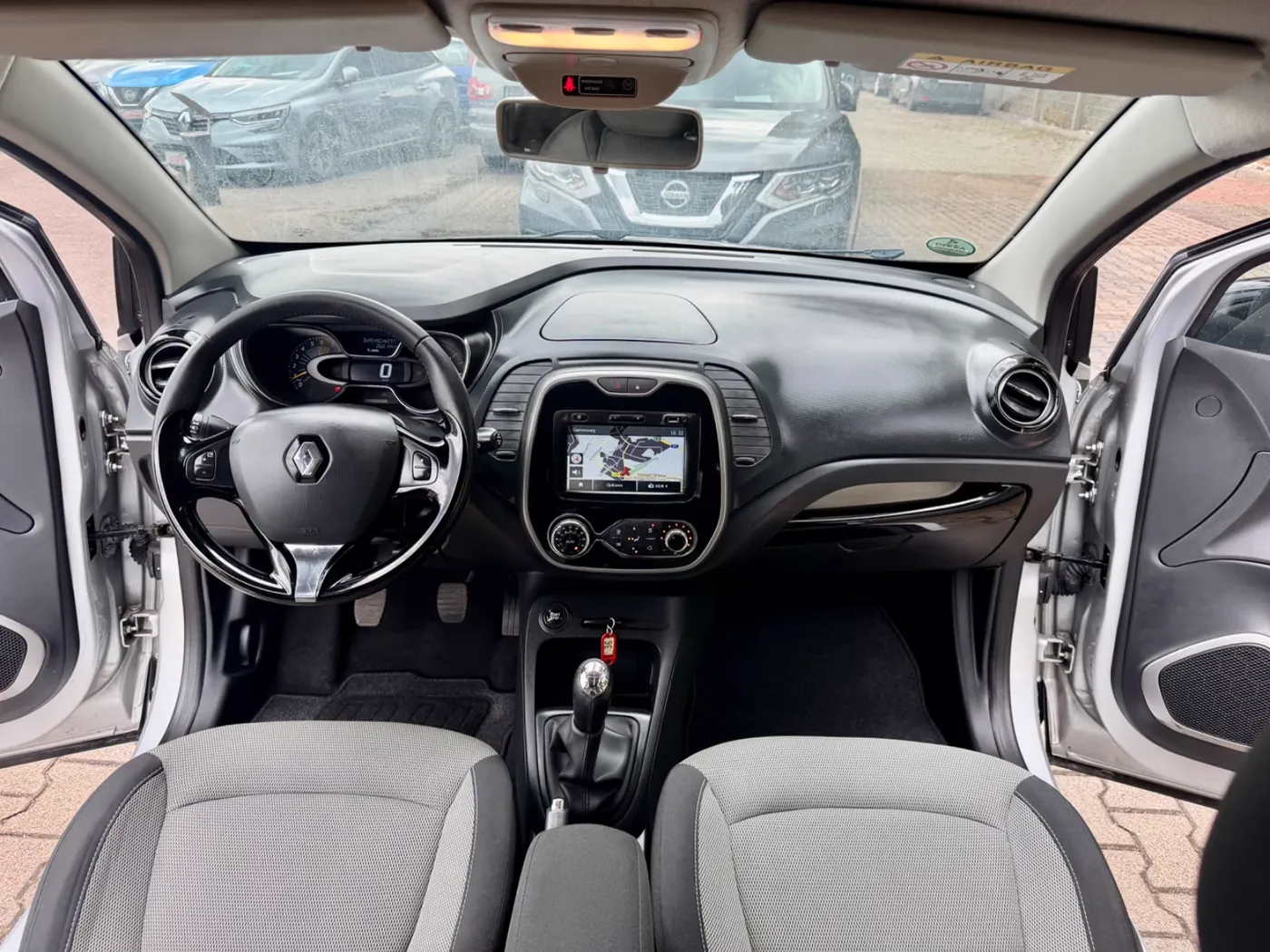 Renault Captur — Ansicht 3