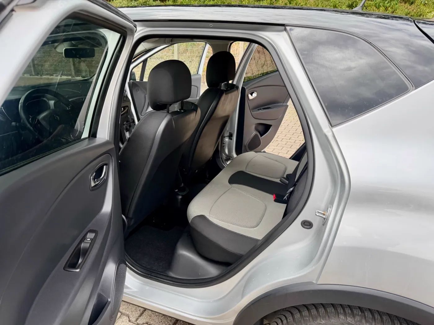 Renault Captur — Ansicht 4