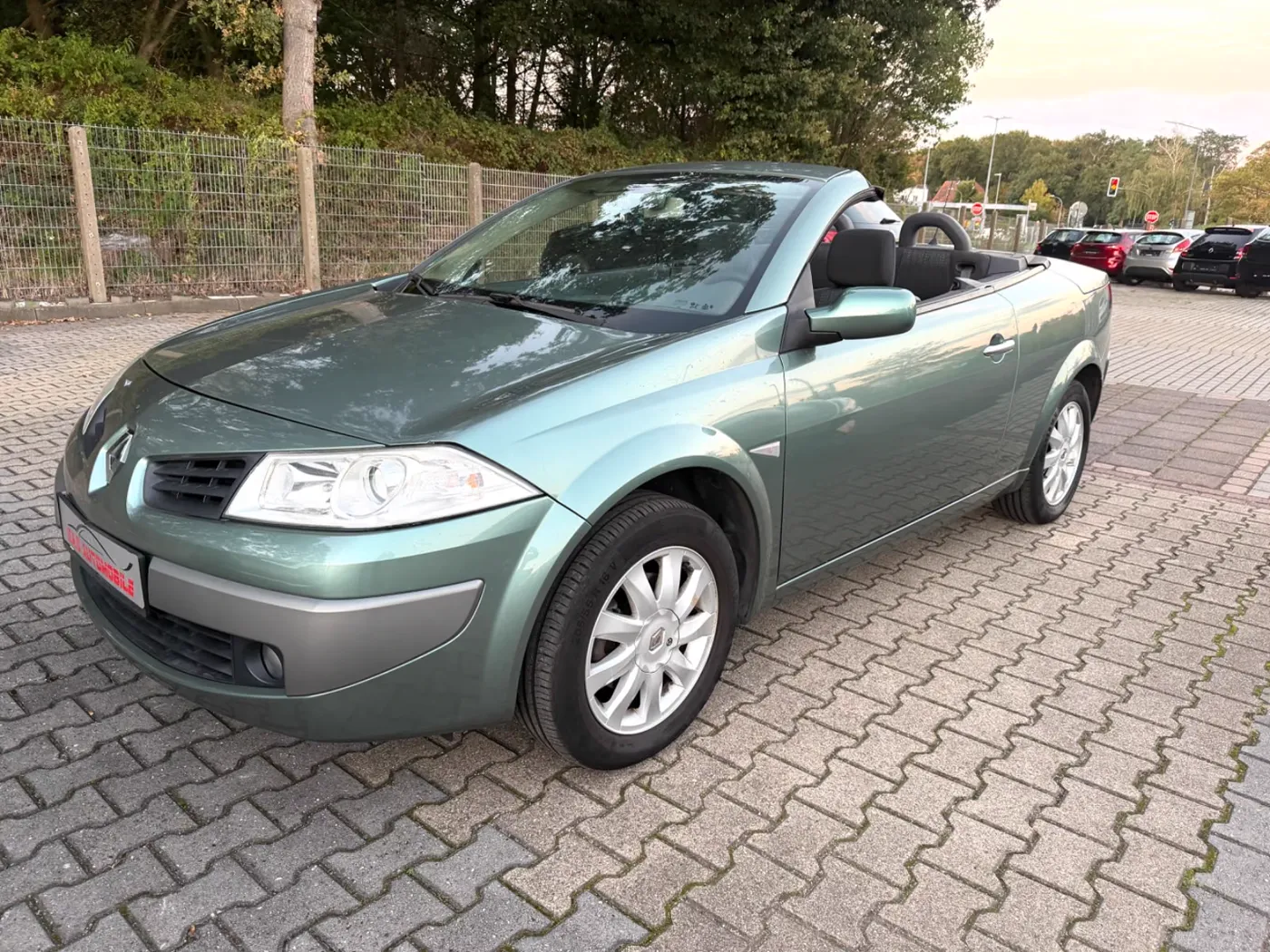 Renault Megane — Ansicht 3