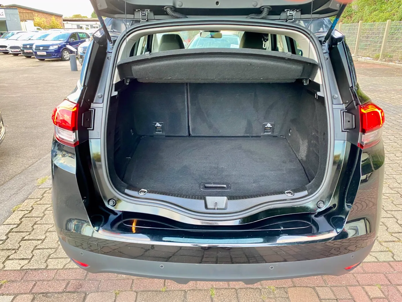 Renault Scenic — Ansicht 5