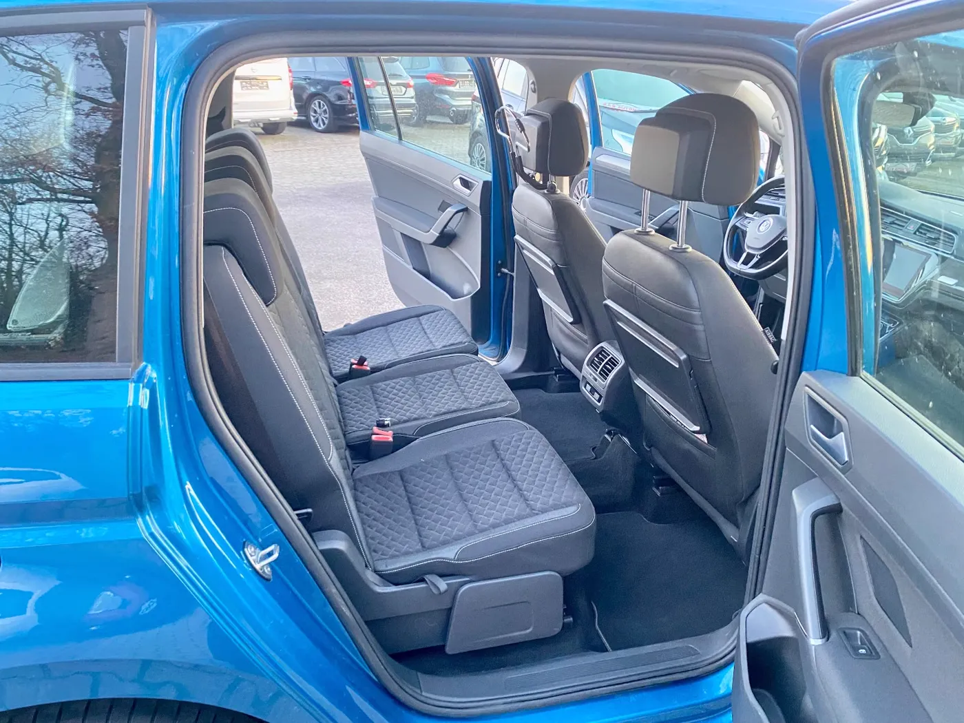 Volkswagen Touran — Ansicht 5